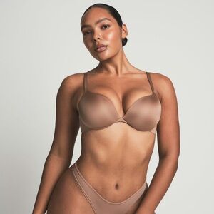 SKIMS Ultimate Push Up Plunge Bra - Sienna 34DD Tan